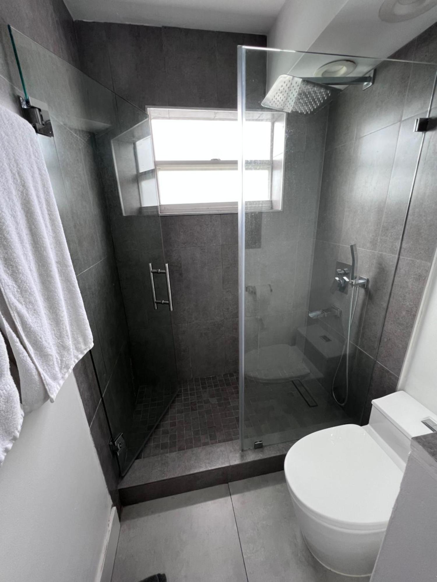 Unique Water Views, Free Parking 1Bed 1 Bath Rooffornomads 416 Appartement Miami Beach Buitenkant foto